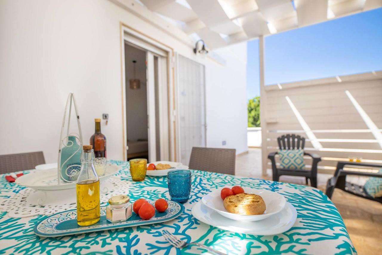 Oro Blu Hotel Torre Suda Exterior photo