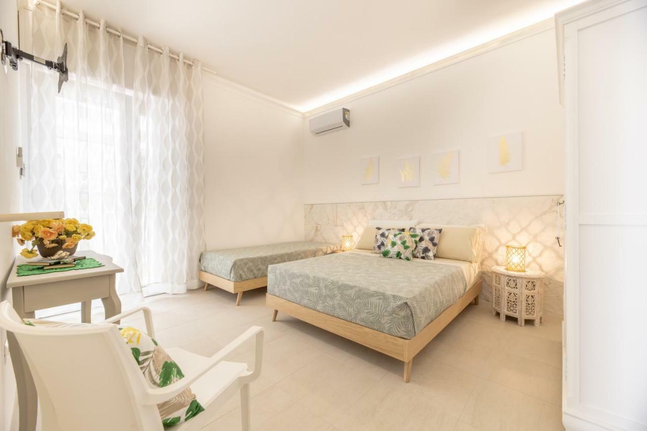 Oro Blu Hotel Torre Suda Exterior photo
